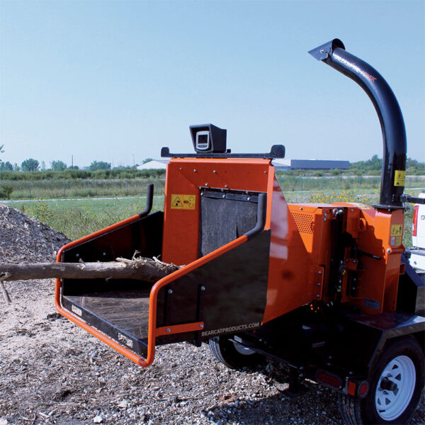 0321748_bear-cat-6-inroad-towable-chipper-vanguard-23-hp-ch6627h-1787866800073 Bear Cat CH6627H Wood Chipper 23HP 6-Inch – view 9